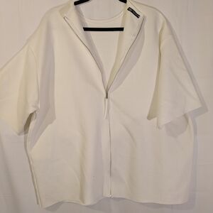 ZARA SS Crew Neck White Oversized Shirt, Hidden Full Zip Back, Front Pocket SzL